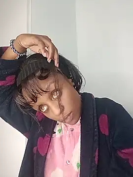 Queen-Chocolate webcam