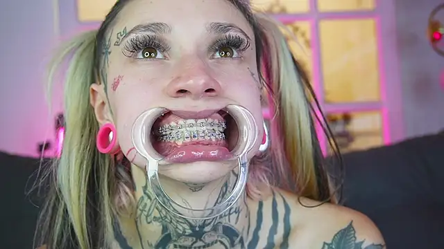 miss___angel webcam