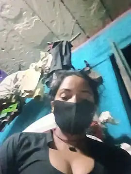 kajalbhabhi44 webcam