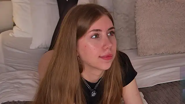 EvaAkiins webcam
