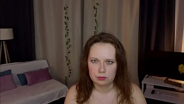 NellyBlackwood webcam