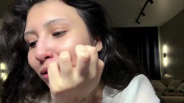Alicekitty67 webcam