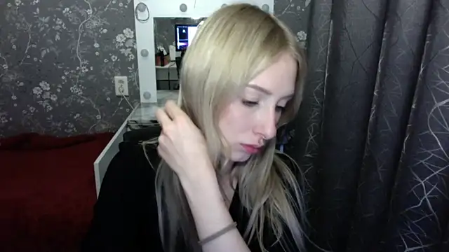 JennaLomeri webcam