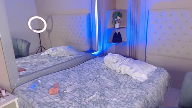 alexa___11 webcam