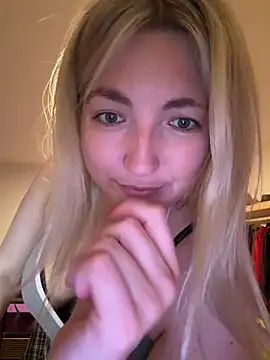 LauraStarr webcam