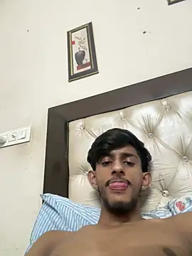 ronnnnn718 webcam