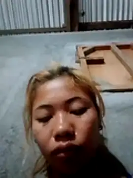 uwannataste webcam