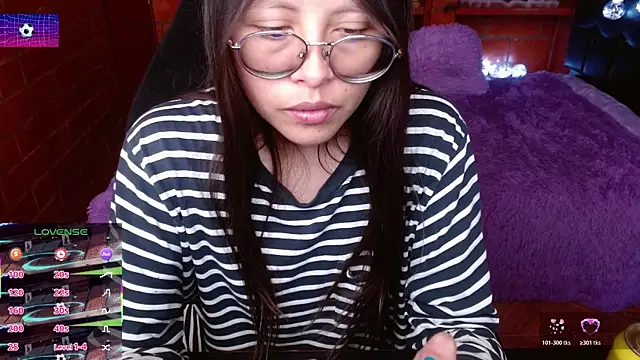 MidoriQuiinn webcam