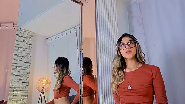 isa_sweet1_ webcam