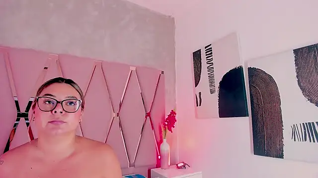 madyjames webcam