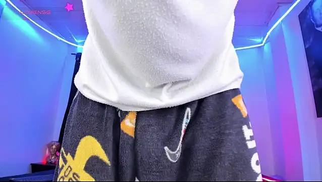 Ethan_Boyy webcam
