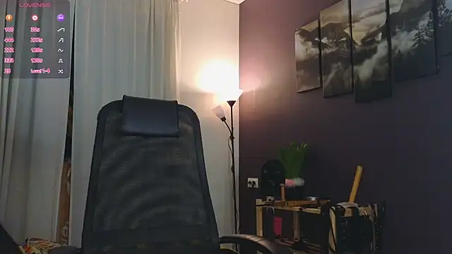 laracroftmansion webcam