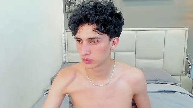 thom_ames live sex cam