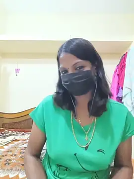 tamil_ishu (F milf) - Boobs show