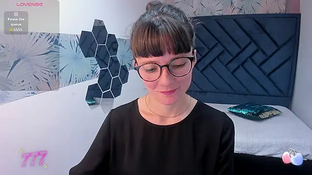 Valery_More__