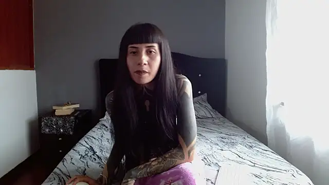 emilia_1995 (F young) - SPIT TITIS 🌈🌈🌈🌈🌈🌈🌈🌈