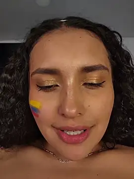 Lucy_Marin webcam