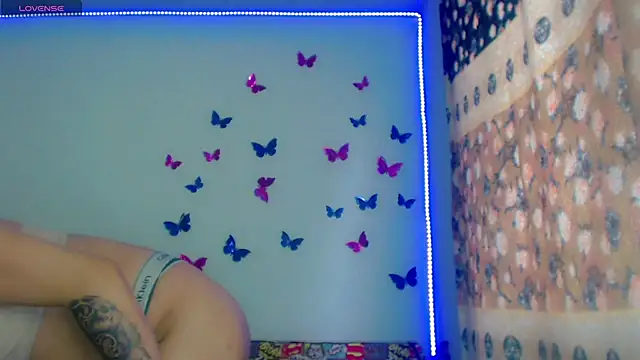 Perla_Hotcortes webcam