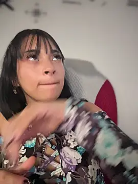 Sasha-firee webcam