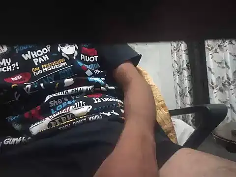 blackkcrab (M young) - HotSauceInMyBagSwag