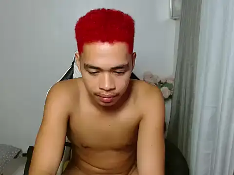 curlyasian_njxx