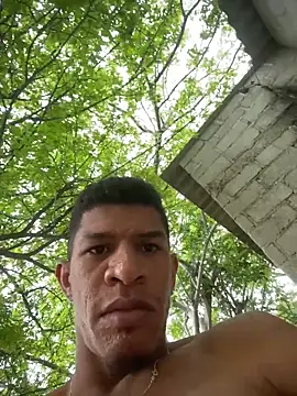 antonio_aguilarx webcam