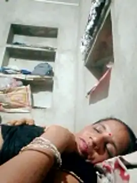 Anitarakkoli live cam on StripChat