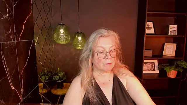 NataliMellow webcam