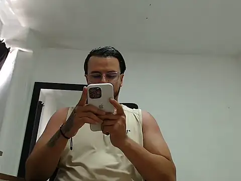 Cloudydayxxx webcam