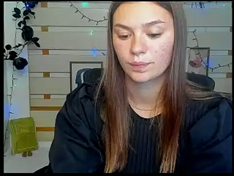 Josephine_Kiss webcam