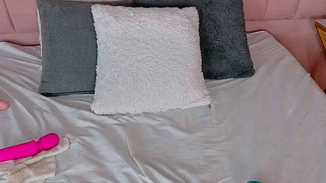 scarlhettbrown (F young) - RIDE DILDO