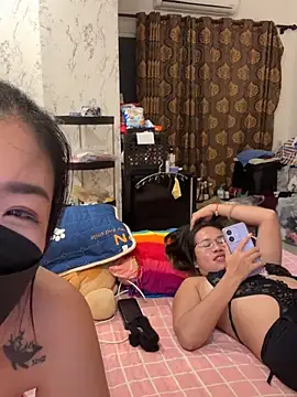 Ponthip webcam