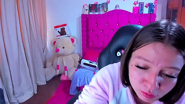 Luna_Analya webcam