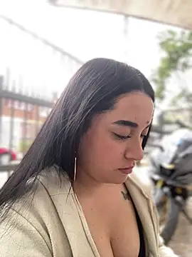 Watch IvySanchez_Pinkk live on EroticFlix - High definition streams