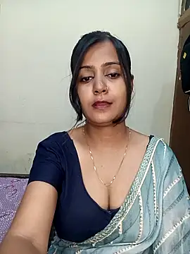 Miss-Riyasingh webcam