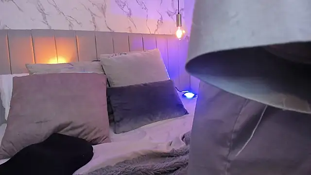 Karlla_Brown webcam