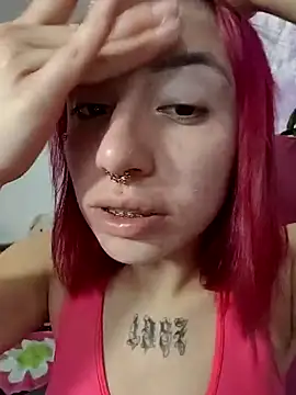 Kitty_Melodi webcam