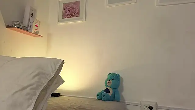 Watch channel_conner05 live on EroticFlix - High definition streams