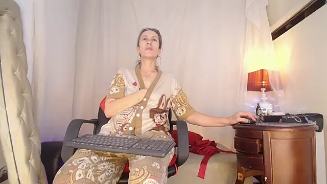 laurasofia45 webcam