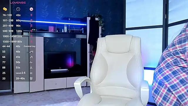 Lucky_Milf webcam