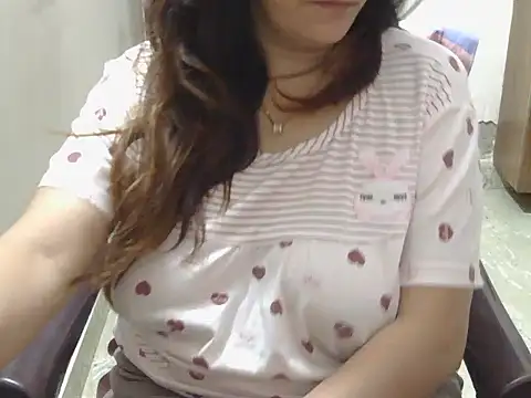 spicy_Zara webcam