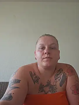 Lady_Peggi webcam