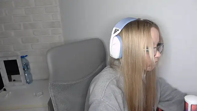 AmandaFix webcam