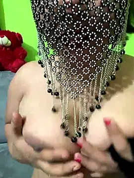 Curvy_shivani webcam