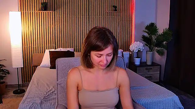 Watch EmeraldGlow live on EroticFlix - High definition streams