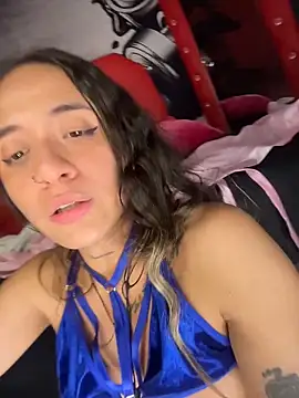 sinsirenxxx (F young) - FINGERING PUSSY CLOSE UP