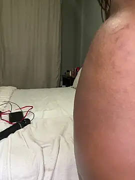 zinadomina (F young) - suck dildo in  doggy