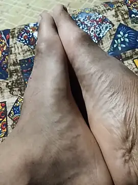 auntyislove (M young) - Cum shot 💦