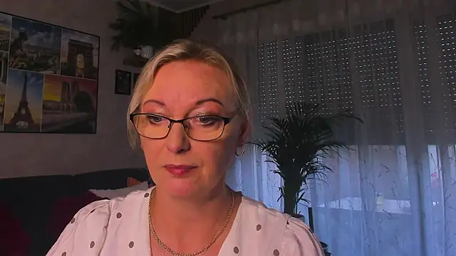 vanessa_chat webcam