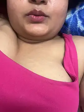 Curvy_Anaya webcam